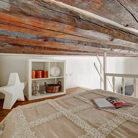 Apartment Bnbnova - Le Marais & Pompidou & Place Des Vosges *